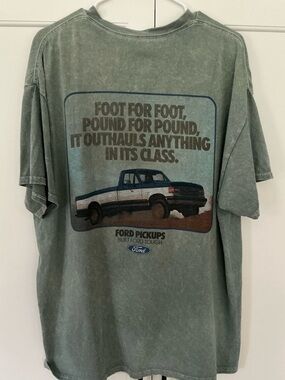 Ford Pick Ups Built Ford Tough Tshirt Sz XL